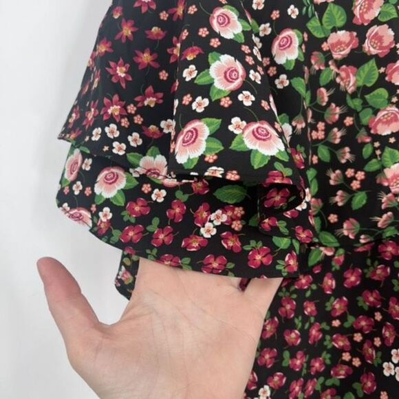 Topshop Women's Capelet Short Sleeve Floral Print Ruffle Top Blouse Black Size 4 - Picture 4 of 13